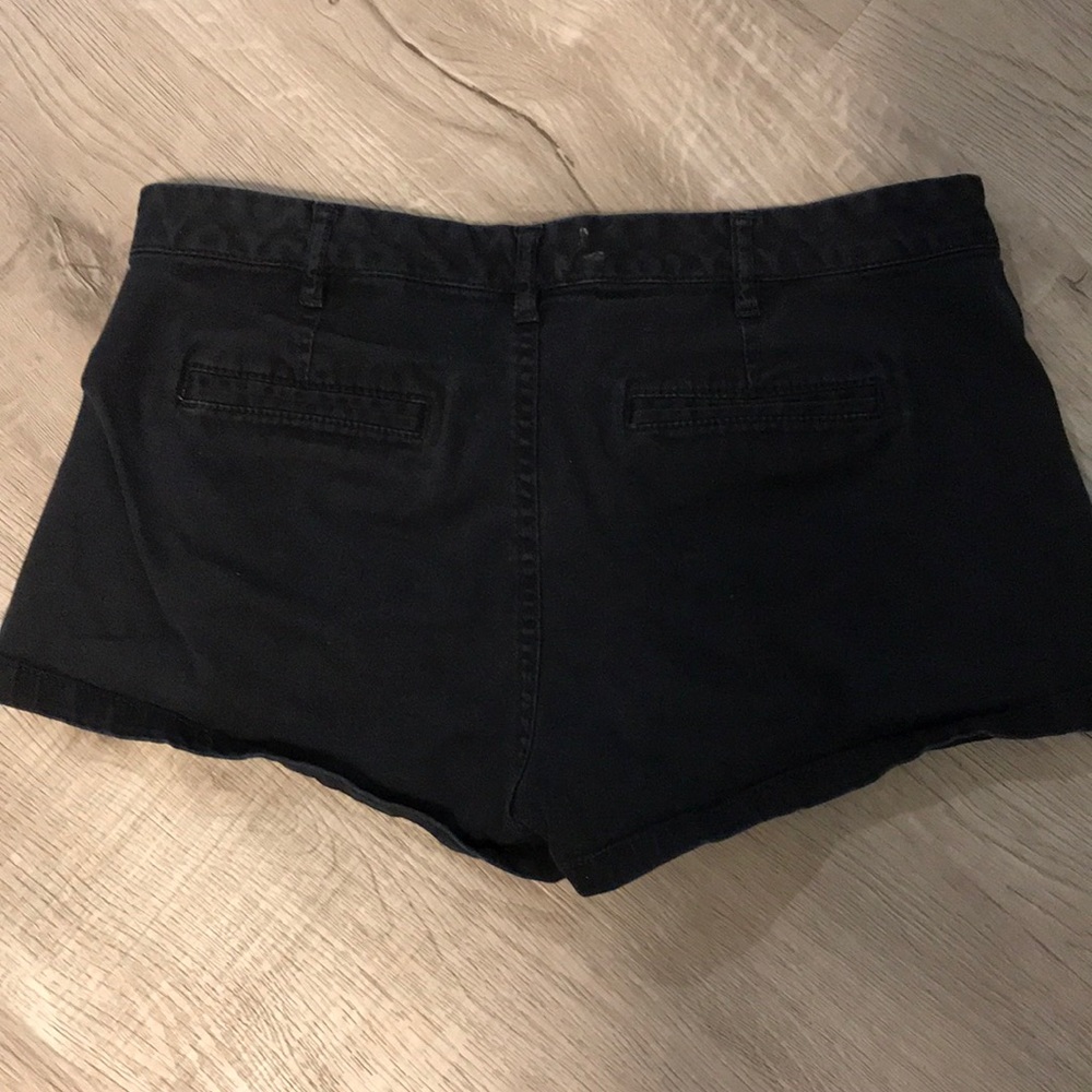 Express shorts - Picture 2 of 2
